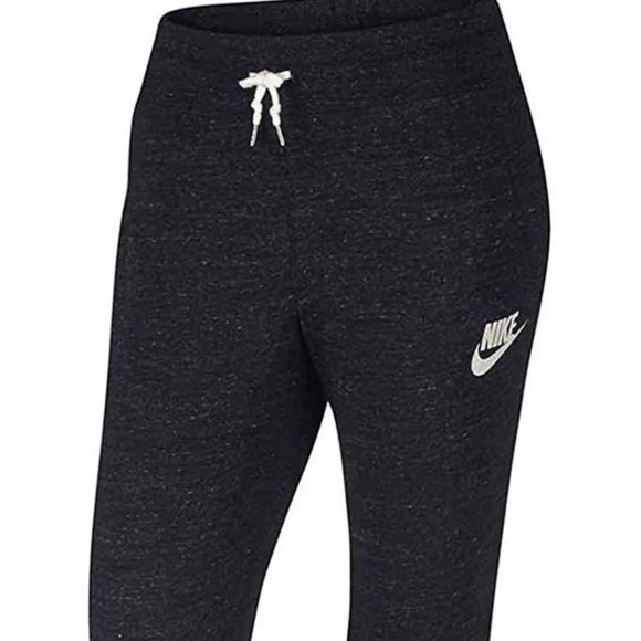 Nike Other - Youth Girls Gym's Vintage Capri Pants